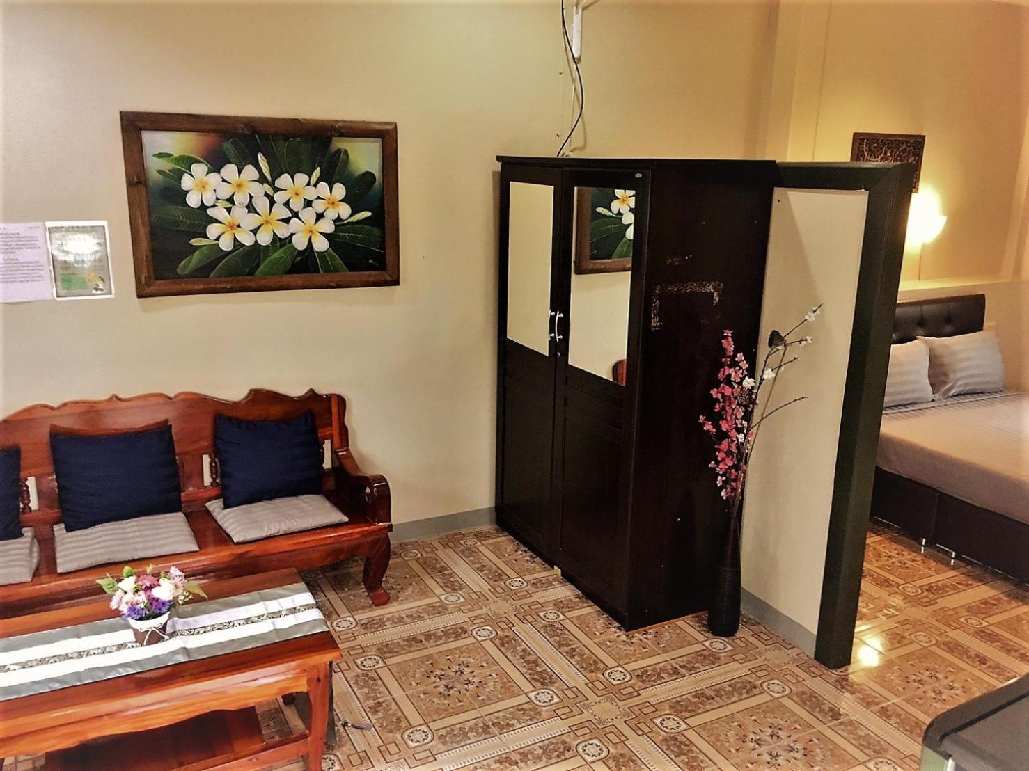 Eidi Homestay Nong Kung Si Exterior photo