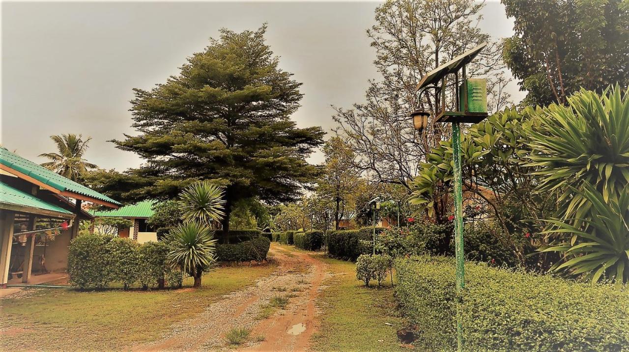 Eidi Homestay Nong Kung Si Exterior photo