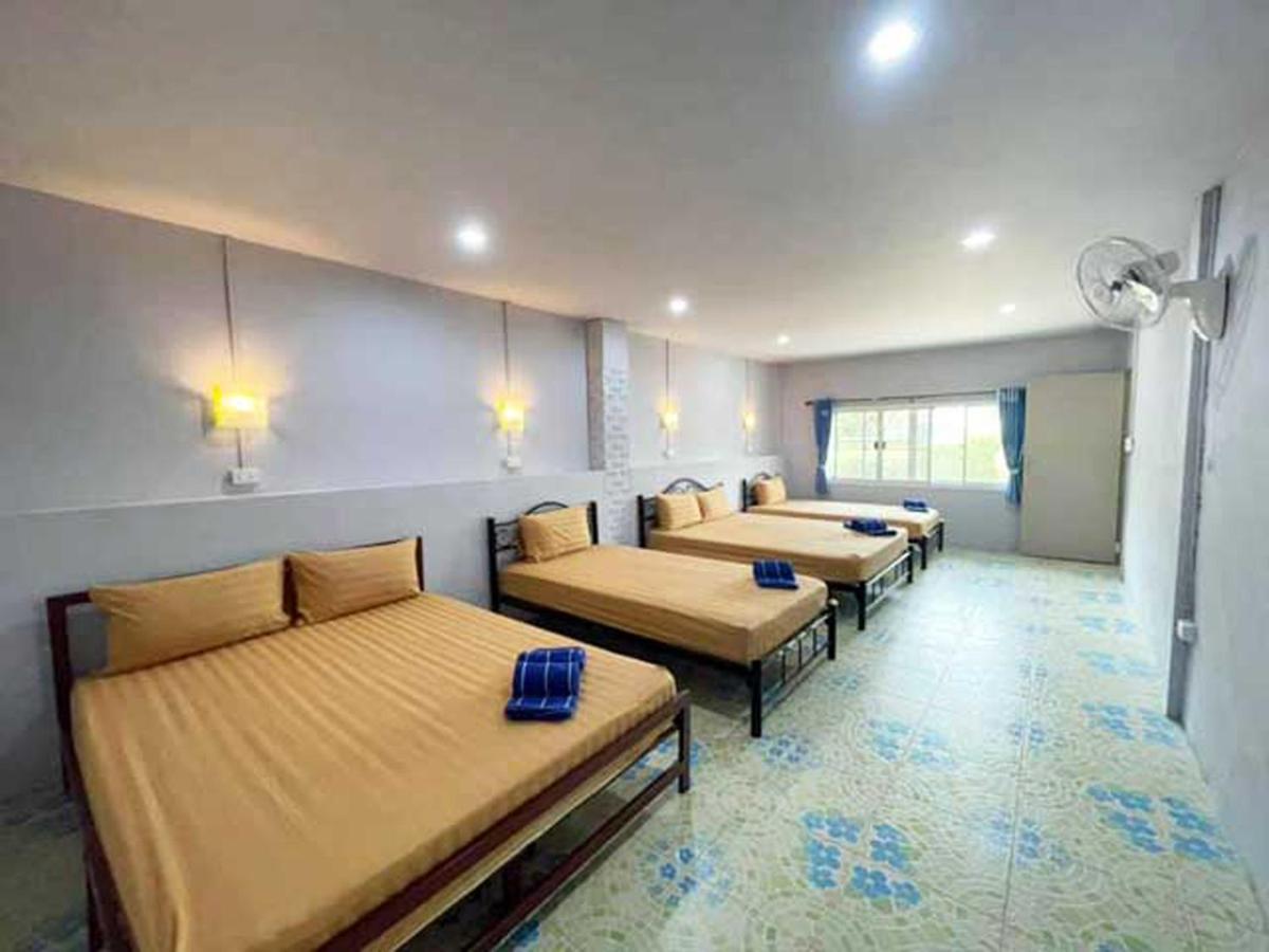 Eidi Homestay Nong Kung Si Exterior photo