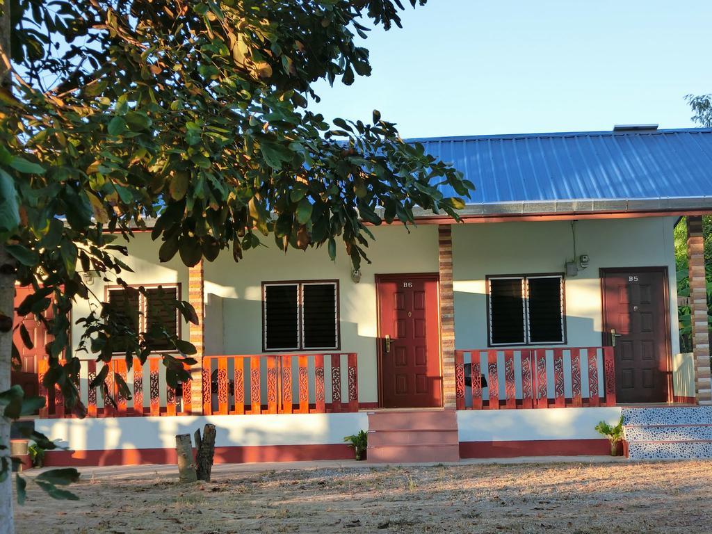 Eidi Homestay Nong Kung Si Exterior photo