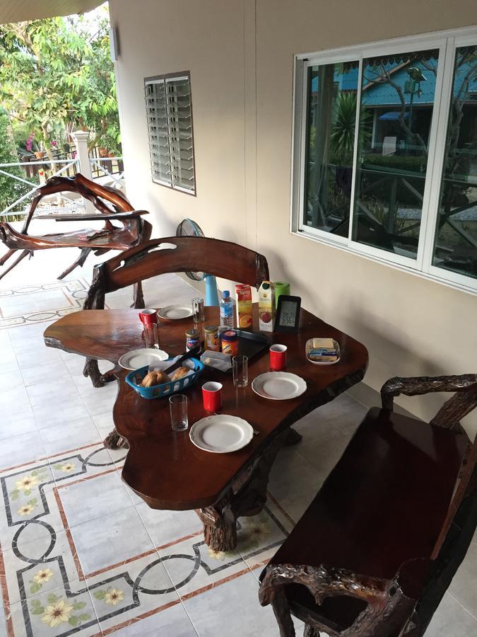 Eidi Homestay Nong Kung Si Exterior photo